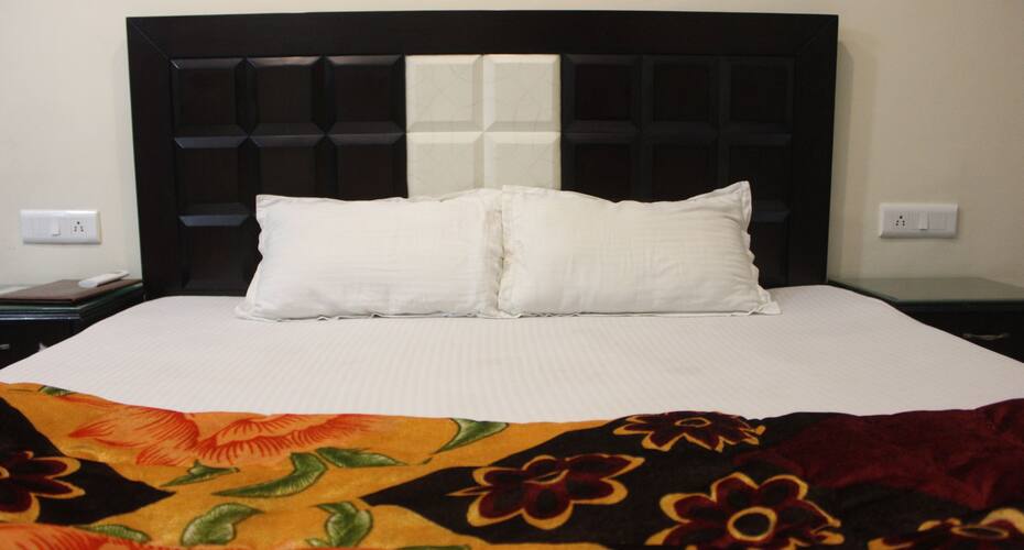 Hotel Baj Celebration, Jalandhar 5